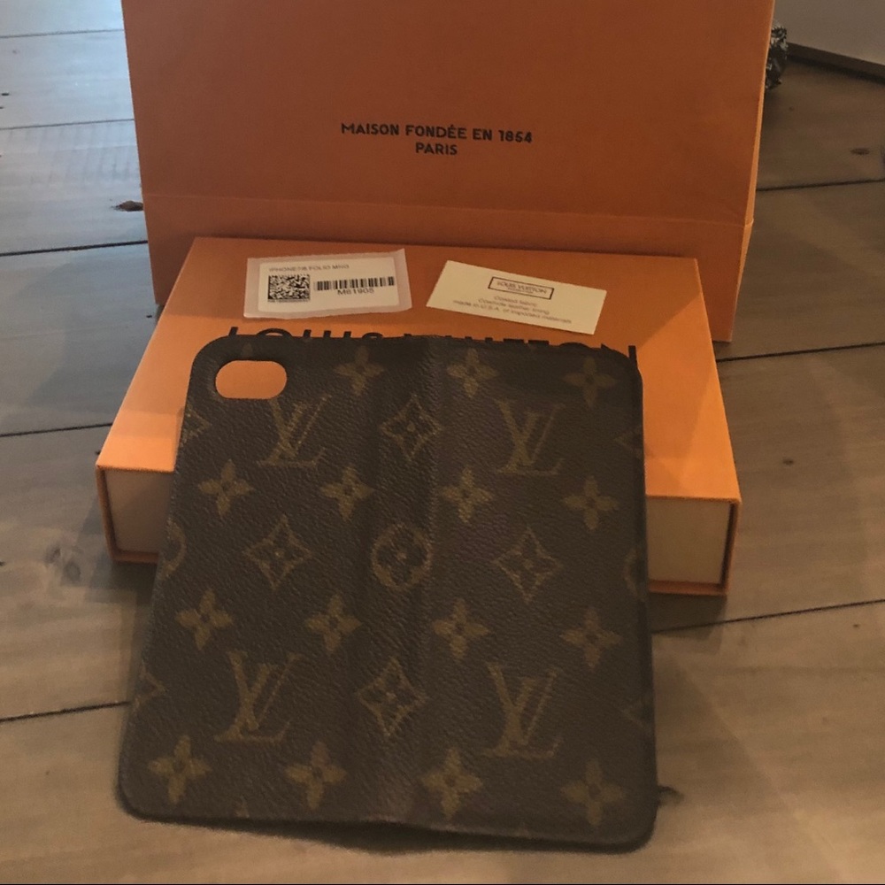 100% Authentic Louis Vuitton iPhone 8 Phone case